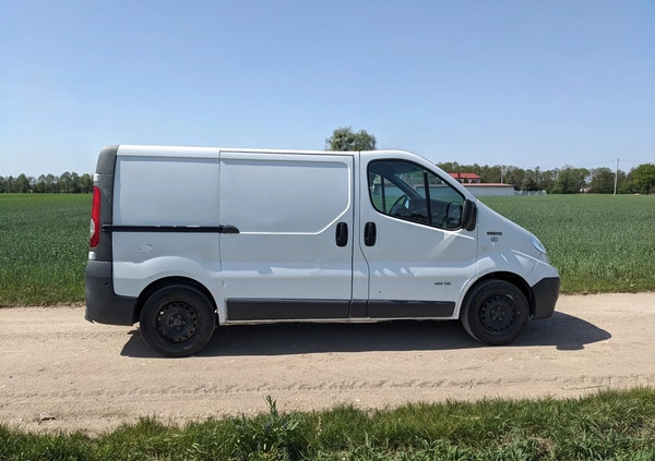 Renault Trafic cena 29700 przebieg: 243354, rok produkcji 2010 z Sieradz małe 56